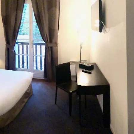 Du Royallieu 3*