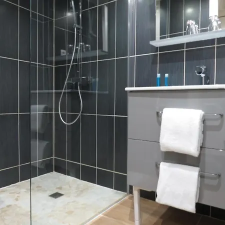 Du Royallieu Hotel 3*