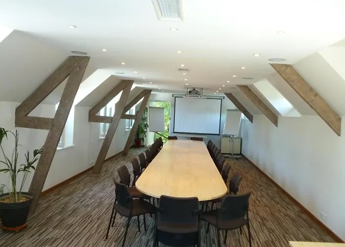 Du Royallieu 3* Compiègne