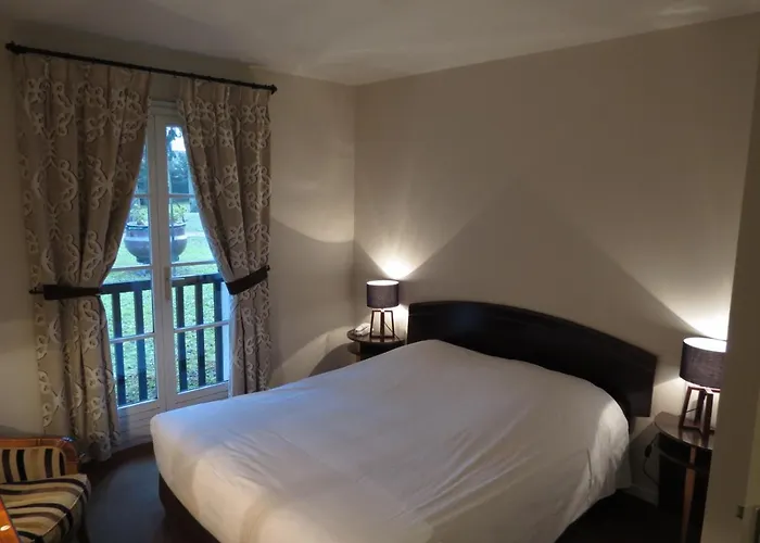 Du Royallieu Hotel 3*